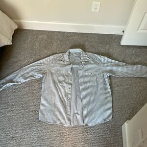 Lacoste dress shirt only worn once size 44